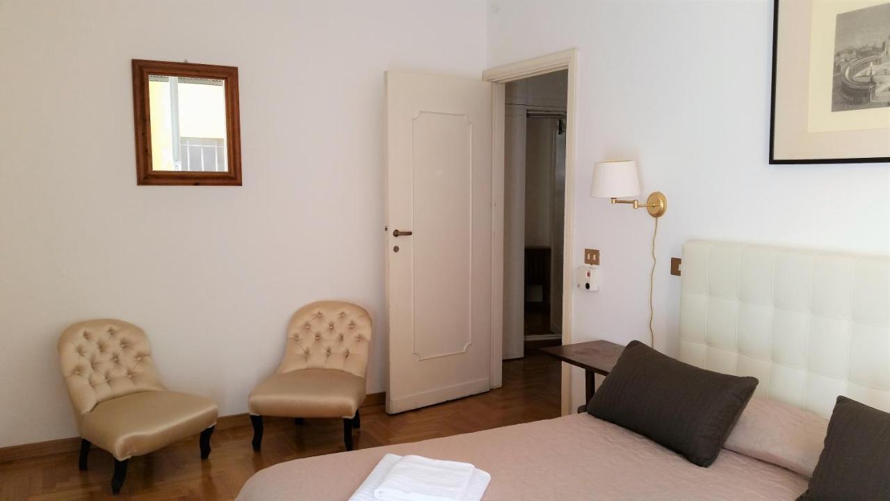 רומא Vatican Suites Happy Holidays מראה חיצוני תמונה